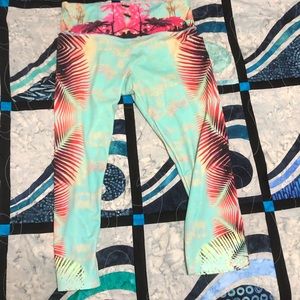 Onzie crop leggings